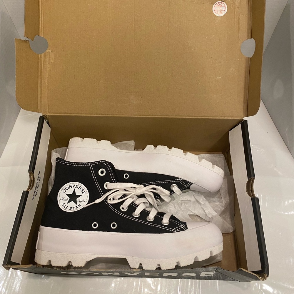 Black Converse Chuck Taylor All Star Lugged Hi-tops 8